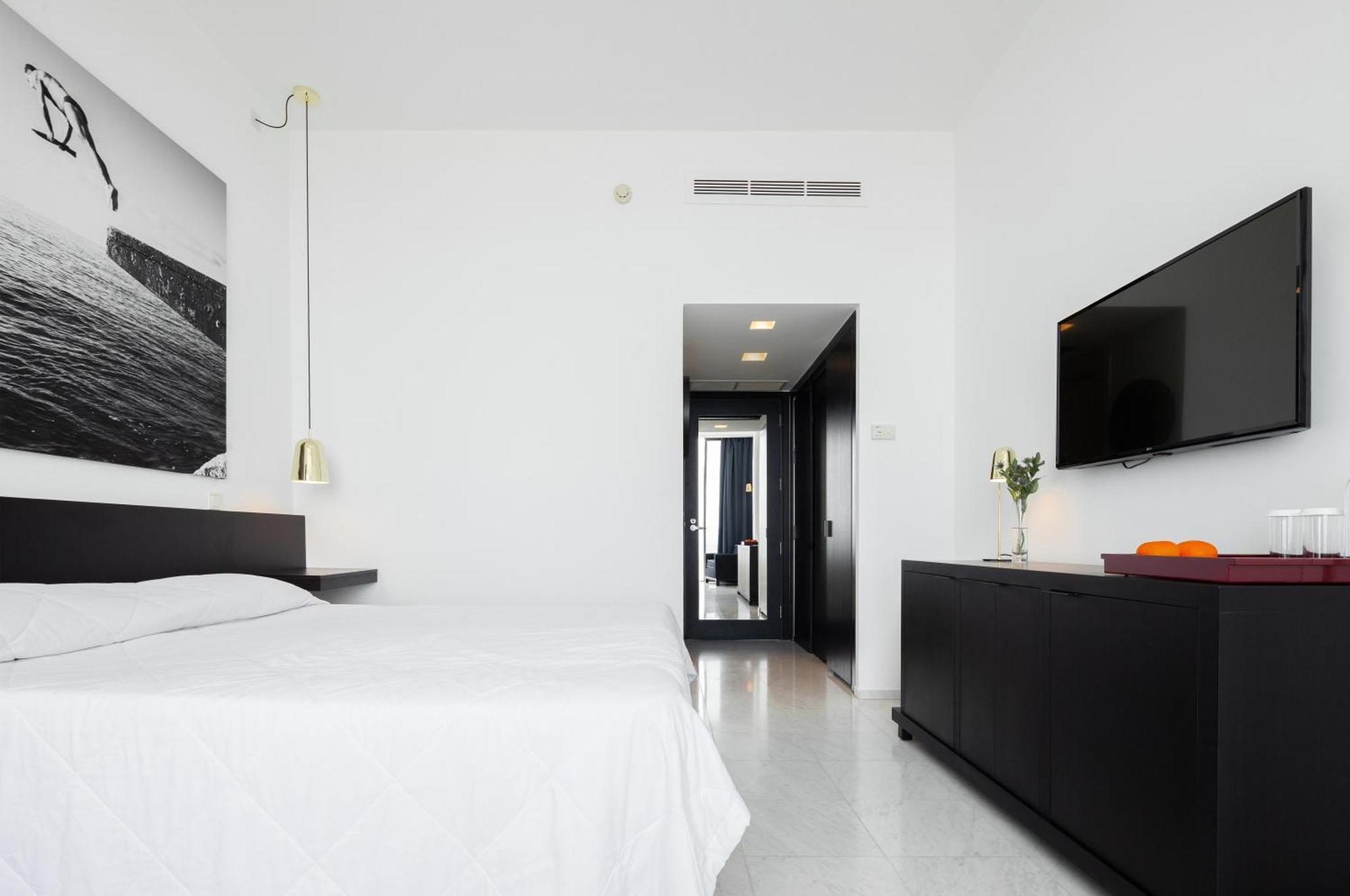 Almyra 5* Paphos