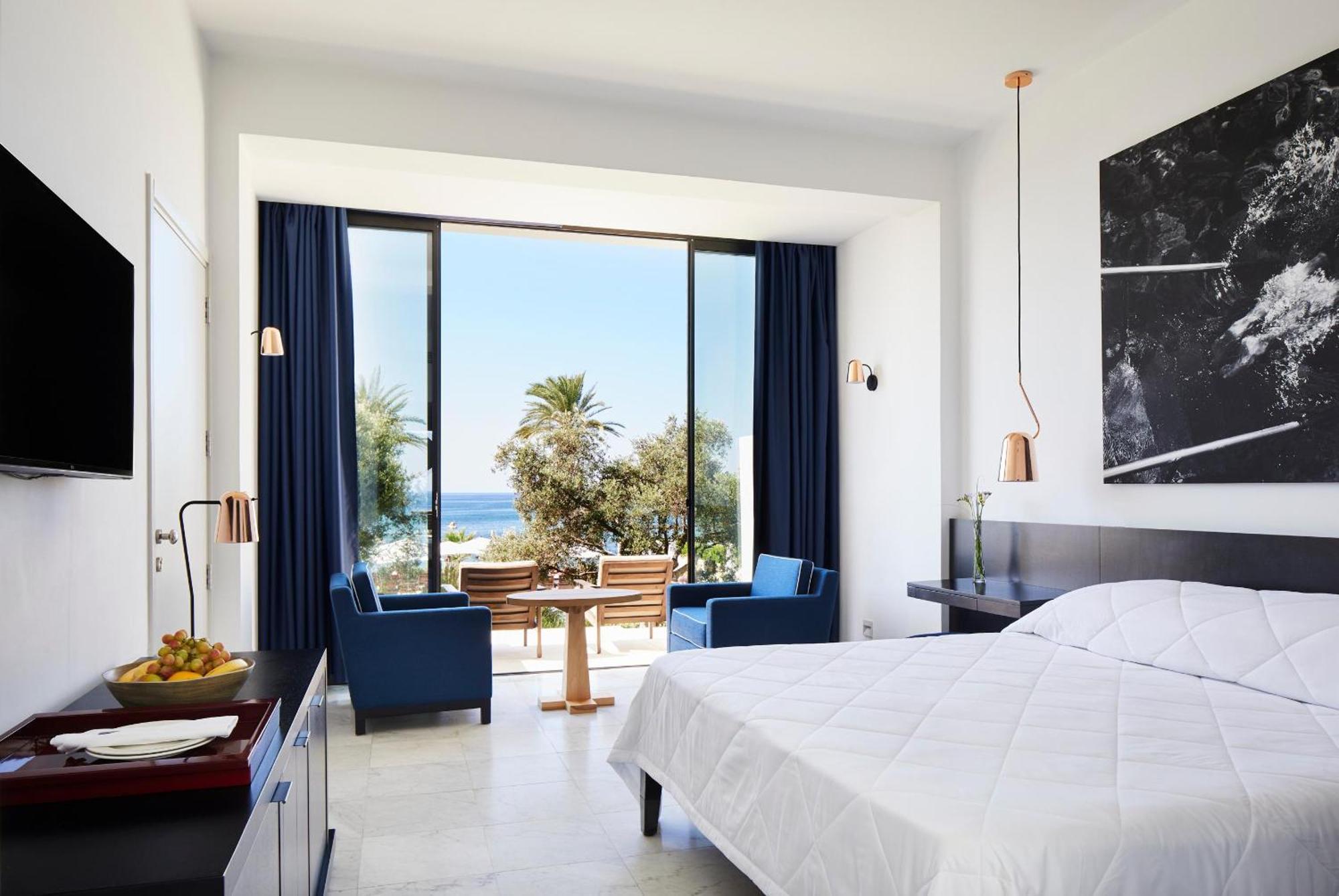 Almyra 5* Paphos